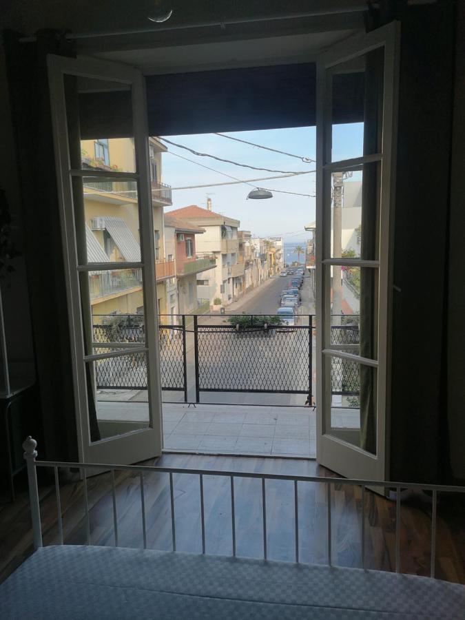Locanda Popolare Aci Castello Esterno foto